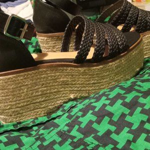 Just Fab platform sandals